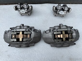BMW F 340i F30/F31/F34 velké brzdy 4-pist - 4