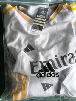 Dres Real Madrit - 4