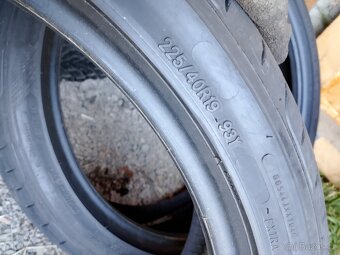 225/40/19+255/35/19 Bridgestone/Michelin - letní pneu ks - 4