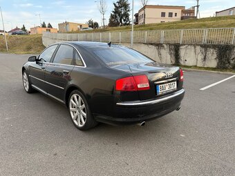 Audi A8 - 4