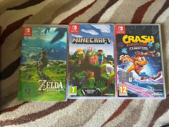 Prodám Nintendo Switch + 3 hry - 4