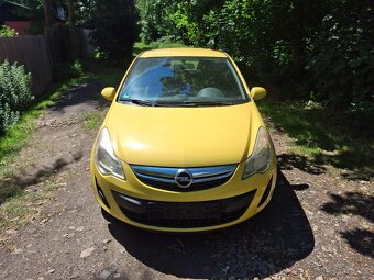 Opel corsa D - 4