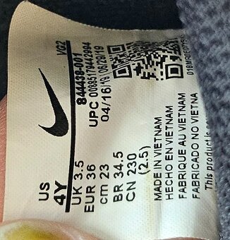 Dětské sálovky Nike vel. 36 - 4