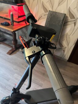 Xiaomi Electric Scooter 4 Pro 2nd Gen recenze - 4