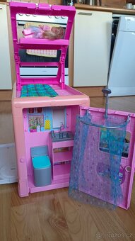 Barbie karavan - 4