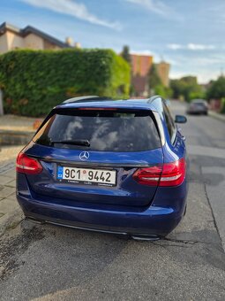 Mercedes C220 D kombi 125kw black edition - 4