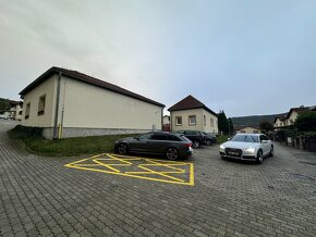 Pronájem parkovacího místa Na Strážišti Kadaň - 4