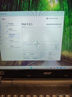 Herní notebook Acer  v pěkném stavu volný do smazání - 4