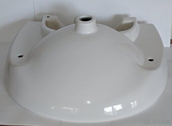 Keramické umyvadlo 60 cm - 4