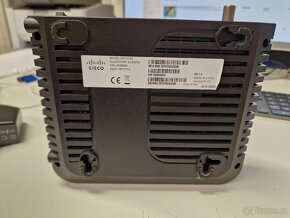 Kabelový modem, switch Cisco EPC3208 - 4