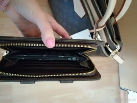 Dámská kabelka a peněženka - 4