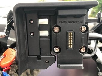 BMW Navigator VI + original drzak - 4
