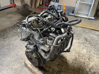 Prodám motor 1.2 HTP BZG - 4