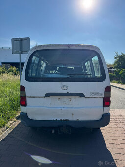 Toyota Hiace - 4