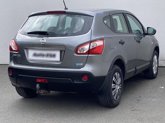 Nissan Qashqai 1.5dCi , 81 kW nafta, 2011 - 4