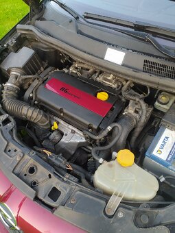 Opel Corsa D OPC - 4