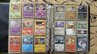 Rozsáhlá sbírka pokémon karet a ... - 4
