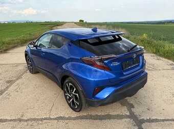 Toyota C-HR 1.8 Hybrid Team D - 4