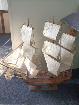 Model lodi - 4