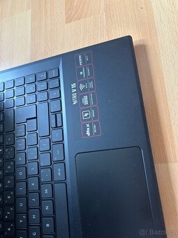 Prodám notebook acer nitro v 15 herní v záruce - 4