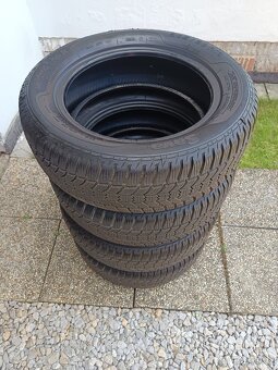 Zimní 205/60 R16 - 4