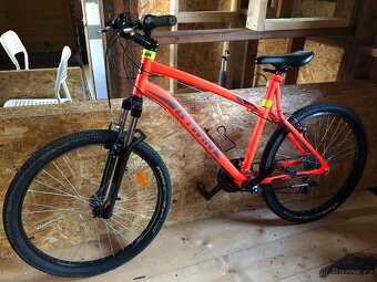 Horské kolo B-TWIN, velikost 26", velikost rámu L - 4