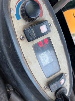 Pasovy minibagr JCB  8014 - 4
