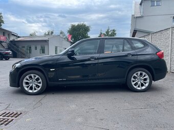 BMW X1 sDrive 18d 105kw 2012 manuál - 4