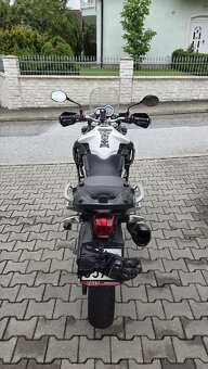 Triumph Tiger 800 XR 2011 - 4