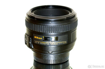 Nikon AF-S Nikkor 1,4/50mm G 9-lamelový + UV Tiffen - 4