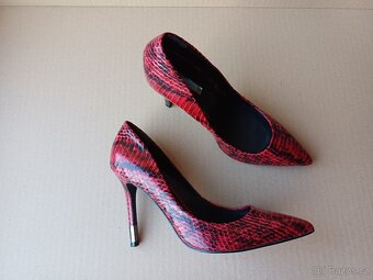 Vínovo černé lodičky vel.37 - 4