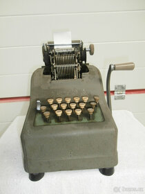 Počítačka mechanická starožitná ASTRA za 1.500 kč - 4