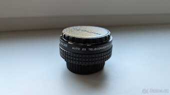 SAKAR auto 2x telekonvertor MD - 4