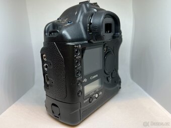 Canon EOS 1D - 4