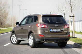 Hyundai Santa Fe 2,2 CRDi Premium A/T 4x4 /AJ NA SPLÁTKY/ - 4