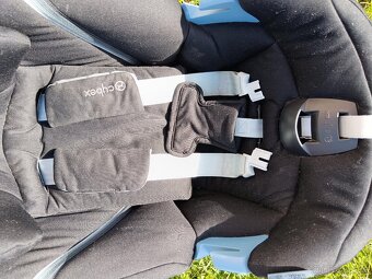 Cybex Aton 5 + základna po jednom dítěti, málo používaná - 4