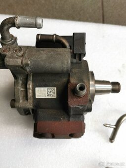 NAFTOVÉ ČERPADLO 1.6 TDI 77KW - 4