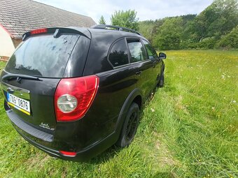 Chevrolet Captiva 2.0 4WD r.v 2007 110 kW v automatu - 4