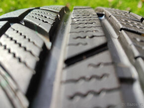 2 zimní pneumatiky Toyo 185/50/16 7mm - 4