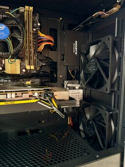 PC - i5 4590, RX5500XT 8GB, 16GB RAM, 256GB SSD, 1TB HDD - 4