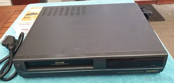 VHS rekordér GoldStar - 4