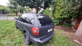 Chrysler Voyager 2.5 CRD, 89 kw, rv. 2005 - 4