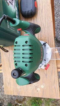 Bosch POF 1400 horní frézka - TOP - 4