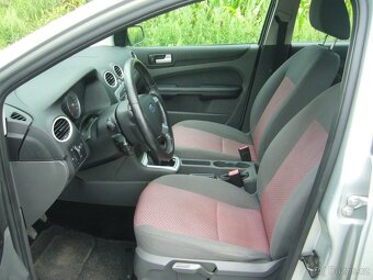 Ford Focus 1.6 TDCI,66KW,kombi - 4