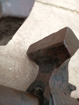 Kovářský svěrák - 4