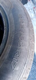 Zimní pneu 225/65 r17 sundane z Mazdy cx 5 - 4