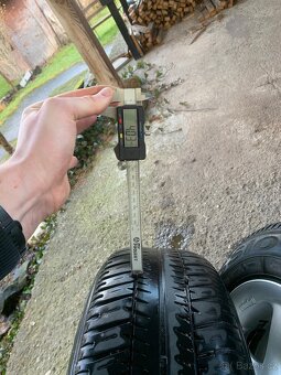 ALU kola 185/65 r15 - 4