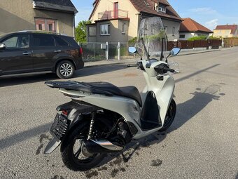 Honda SH 125i 2024 3900 km - 4