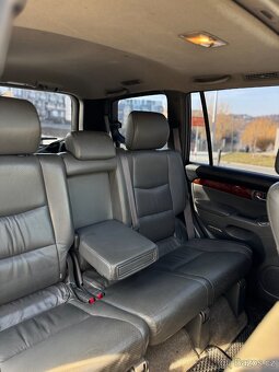 Toyota Land Cruiser 120 - 4