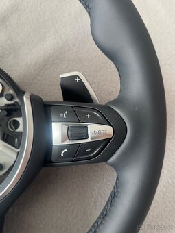 Predám BMW volant Mpacket F10/F01 s pádlami - 4